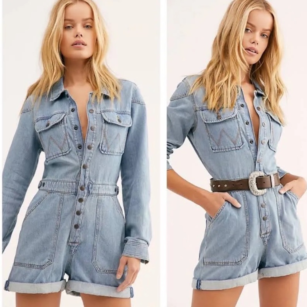 Wrangler Denim Longsleeve Button Up Romper sz M